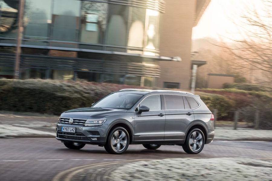  Volkswagen Tiguan Allspace 2018 года  (UK) (фото 40 из 40)